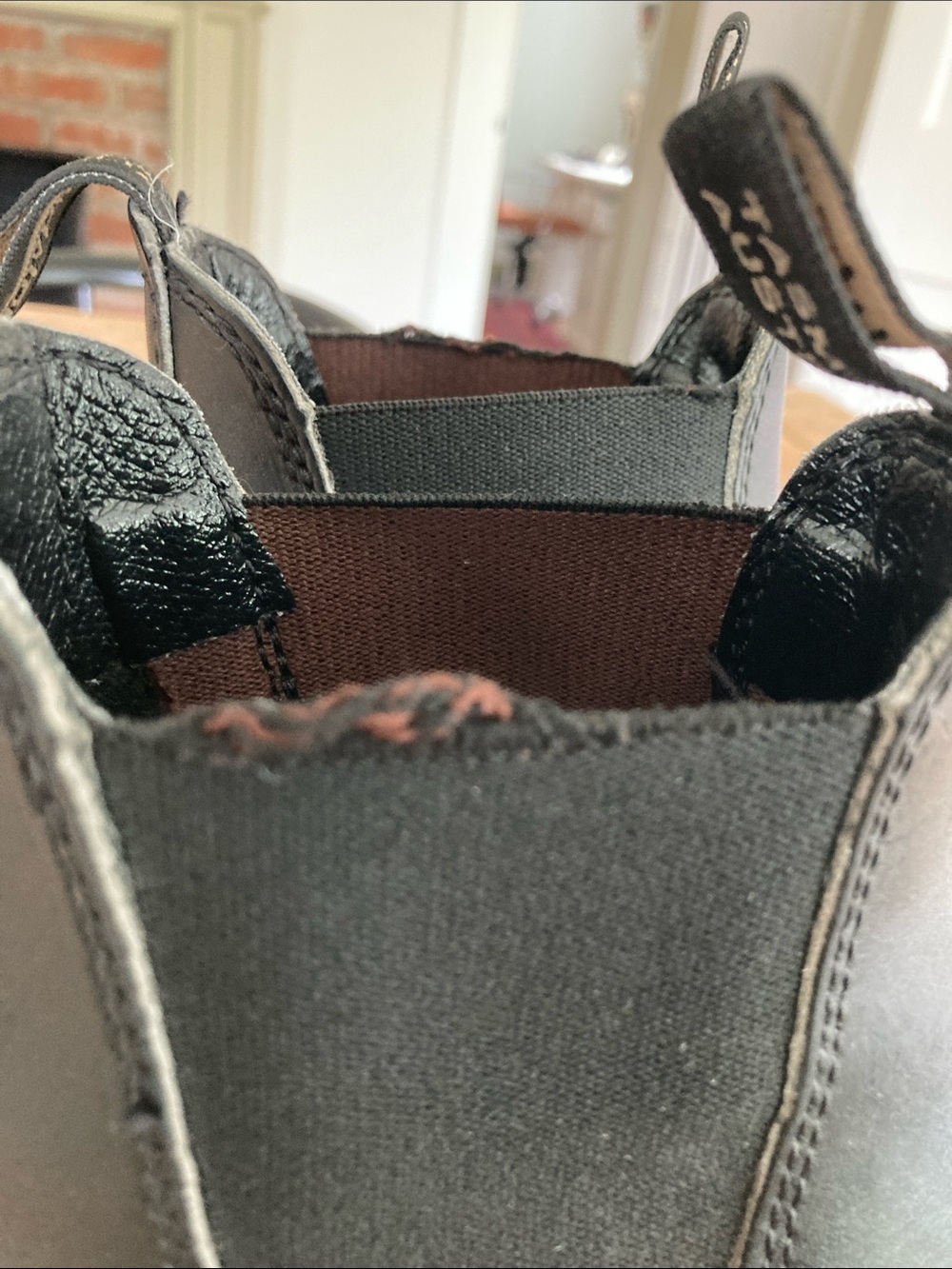 Blundstone Matte Black Chelsea Boots - size 9.5 - Picture 8 of 8